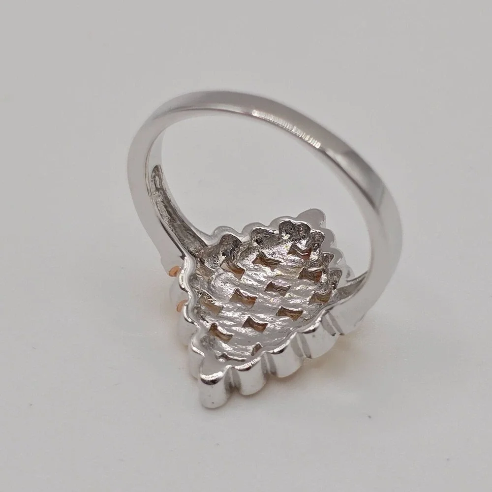 Geometric Diamond Ring Womens Size‎ 8 Gold Silver Tone Modern Minimalist - Picture 4 of 7